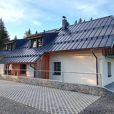 U Lesa Apartman